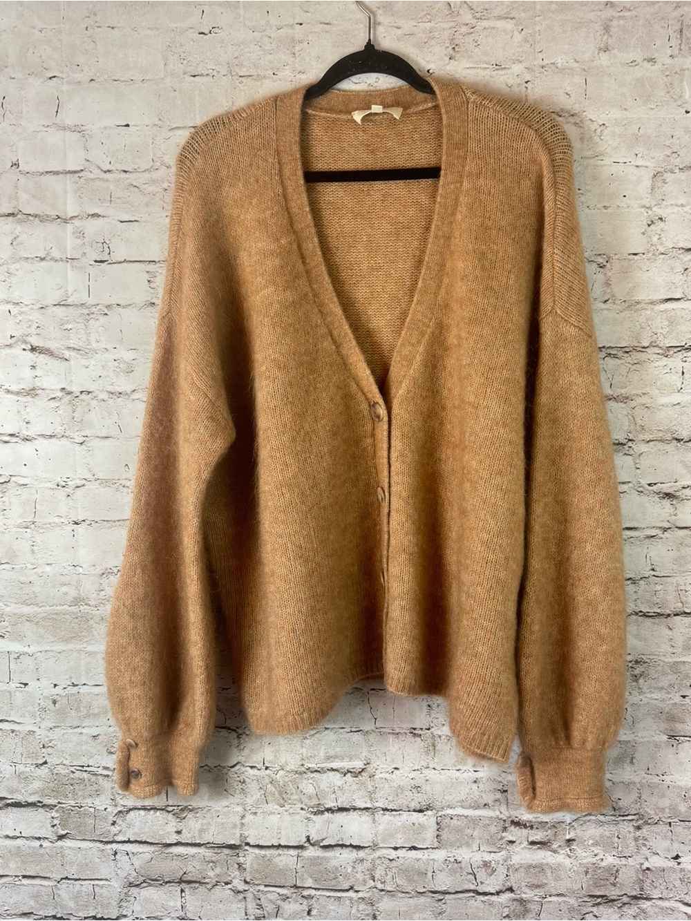 LA MAILLE SEZANE Womens XXL V Neck Button Mia Cardigan Sweater Camel Mohair Wool - Picture 2 of 16